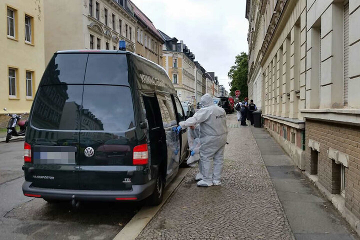 Die Kriminaltechnik ist vor Ort.