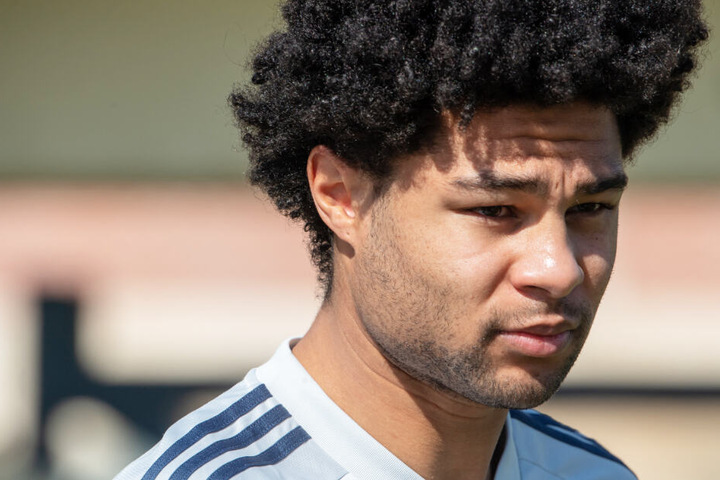 Serge Gnabry konnte wegen Achillessehnenproblemen auch am Montag nicht richtig trainieren.