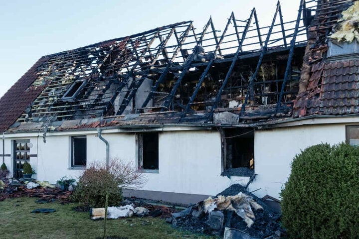 Das ausgebrannte Haus steht im Dassower Ortsteil Klein Voigtshagen.