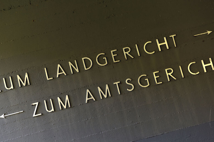 Der neue Prozess wird vor dem Landgericht in Marburg stattfinden (Symbolbild).