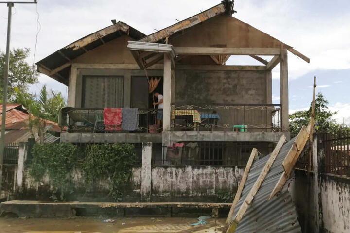 Sturmböen von bis zu 160 Stundenkilometern wüteten auf den Philippinen.