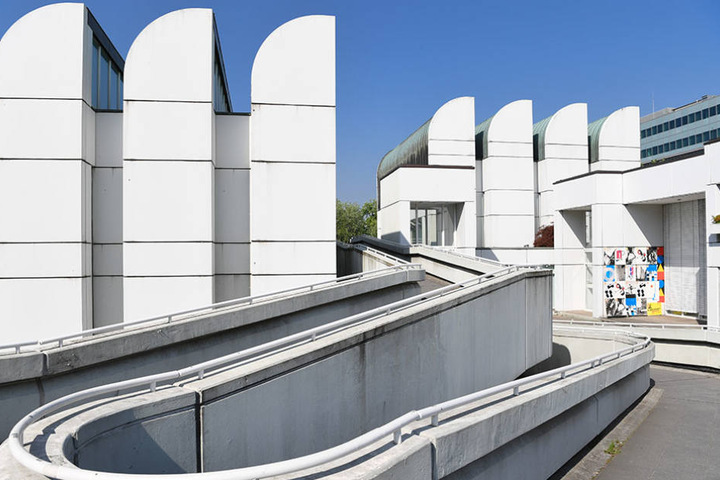 Im Bauhaus Archiv Museum findet die Bauhaus Werkstatt für die ganze Familie statt.