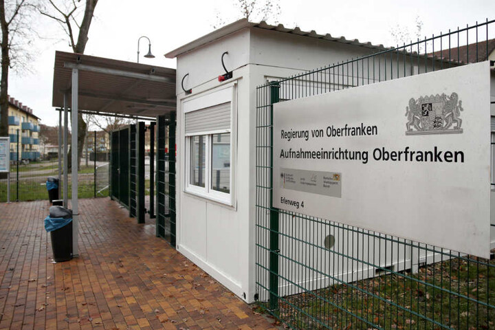 In Bayern gibt es derzeit sieben Ankerzentren mit insgesamt rund 8600 Bewohnern. (Archivbild)