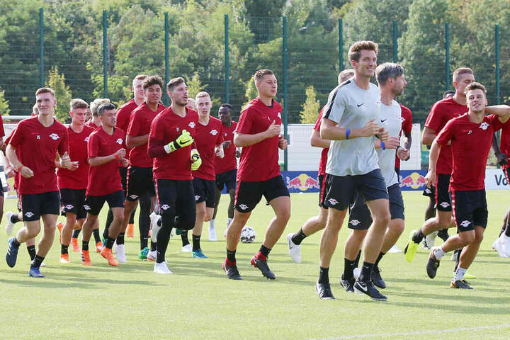 Treffen sich am 5. Juli wieder am Cottaweg: Die Spieler von RB Leipzig.