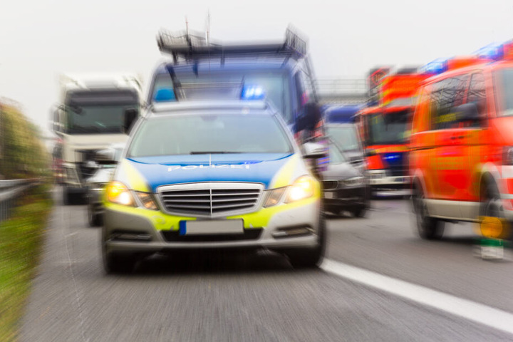 Die Polizei stoppte den Mann letztlich. (Symbolbild)
