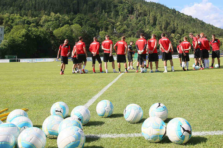 2015, 2016, 2017 und jetzt im Juni. Zum vierten Mal schlägt der FSV Zwickau sein Sommercamp in der Sportschule Bad Blankenburg auf.