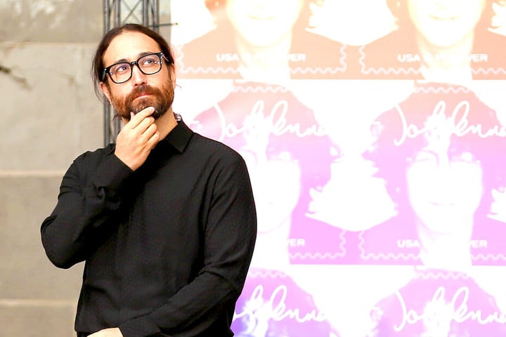 Sean Lennon (43) ist der Sohn von John Lennon (†40) und Yoko Ono (86).
