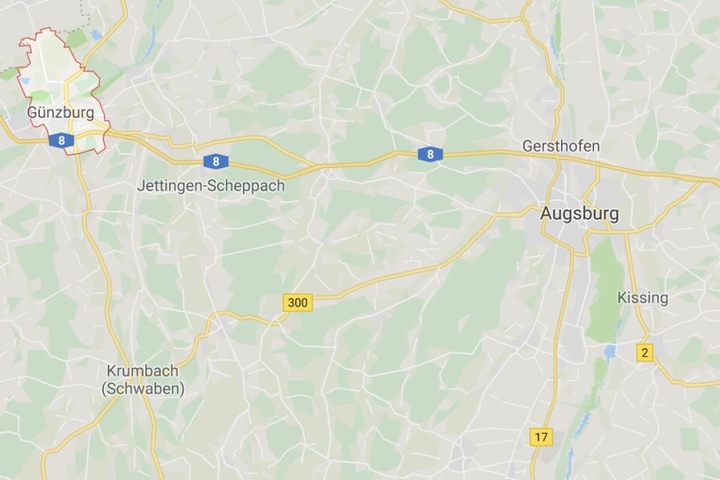 In Günzburg in Bayern sind am frühen Montag zwei Insassen aus dem Bezirkskrankenhaus geflohen.