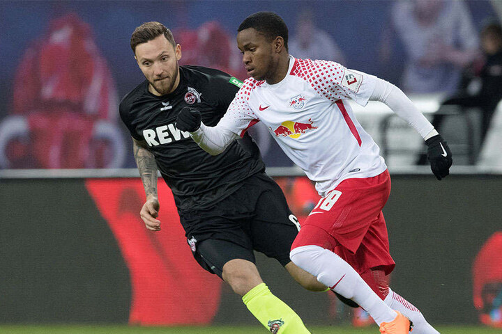 Ademola Lookman vom FC Everton wollten die Bullen unbedingt schon im Sommer. Doch der Premier-League-Klub wollte den Flügelflitzer trotz großer Konkurrenz nicht abgeben.