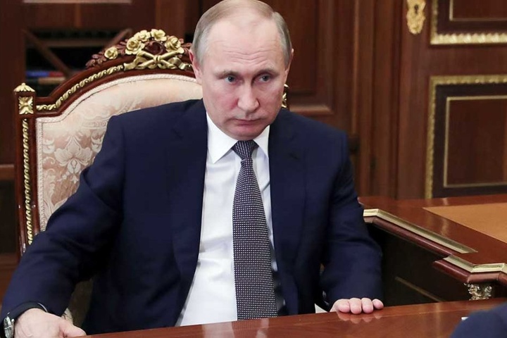 Wladimir Putin wirft den USA vor, mit dem Angriff, die humanitäre Situation in Syrien verschlimmert zu haben.