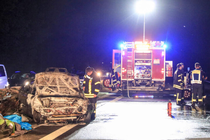 Das Innere des Wagens wurde komplett verschmort.