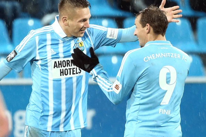 Dem FSV Zwickau würde schon ein Spieler vom Kaliber Daniel Frahn (li.) oder Anton Fink reichen.