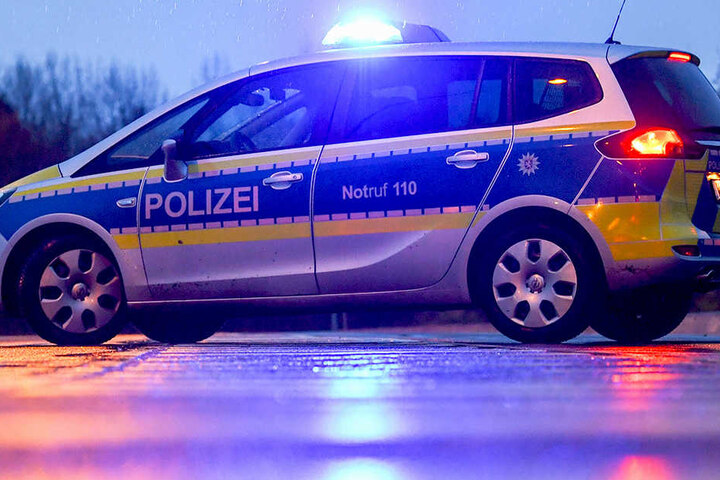 Zuvor hatten Polizeibeamte bereits mit Bundespolizisten nach einer vermissten Dame gesucht.