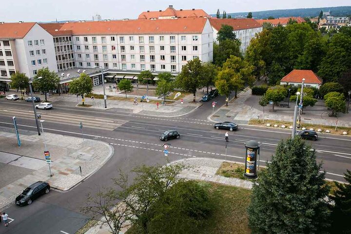 Seit Donnerstag hat die Stadt den Knotenpunkt Borsbergstraße/Tittmannstraße entschärft.