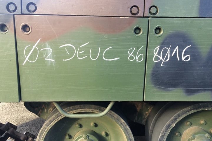 So sieht der "Marschkredit" aus. Er wird erst erteilt, wenn Gewichts- und Statikprobleme geklärt sind.