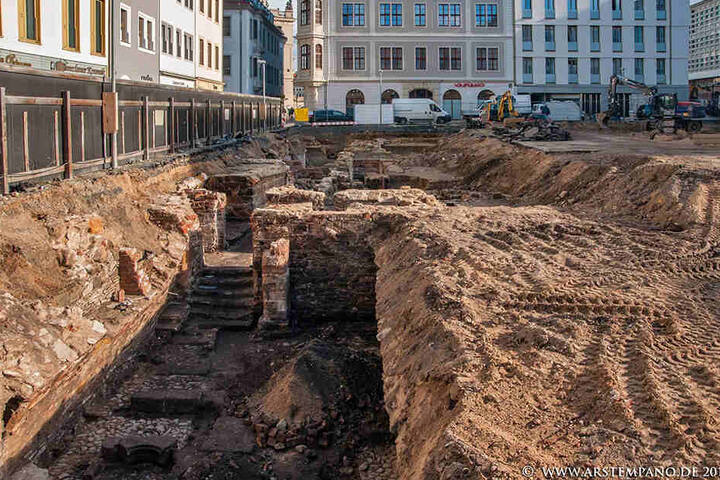 Der Keller des Fürstlichen Hauses kurz nach der Ausgrabung 2016.