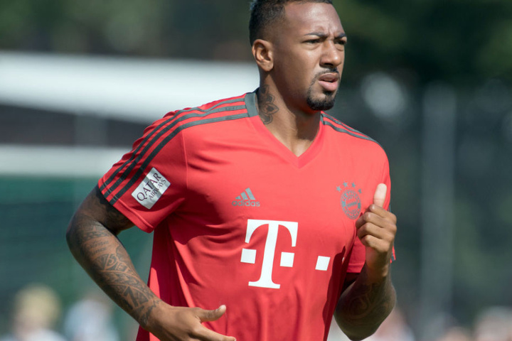 Jérôme Boateng ist mit der Unterstützung durch die Vereins-Bosse beim FC Bayern nicht zufrieden.