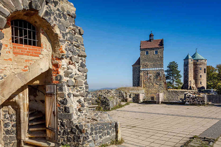 Die Burgstadt Stolpen feiert in diesem Jahr ihren 800. Geburtstag. Deshalb werden auf der Burg bis Jahresende über 100.000 Besucher erwartet.