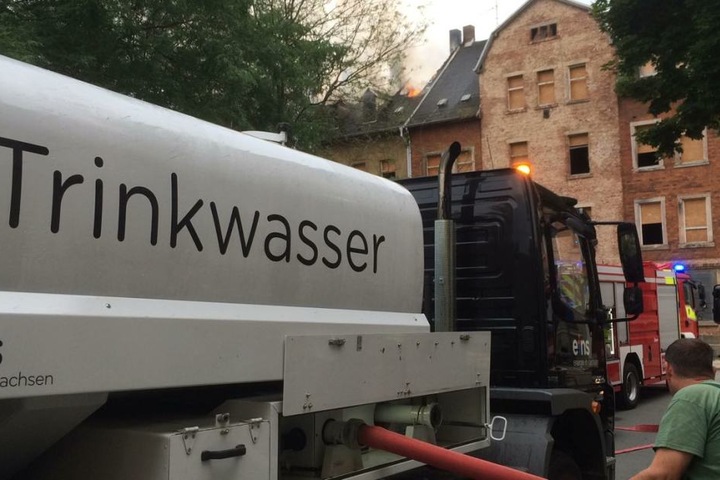 Eins Energie liefert Extrawasser zum Löschen.