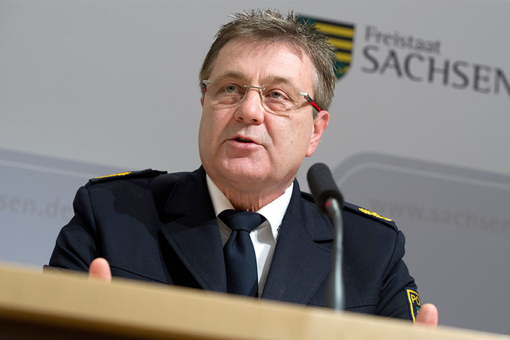 "Wir bleiben dran!", verspricht Polizeipräsident Bernd Merbitz.