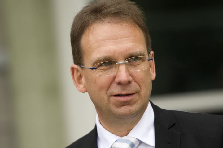 Dieter Althaus wurde nach seine Karriere in der Politik ebenfalls zum Lobbyisten.
