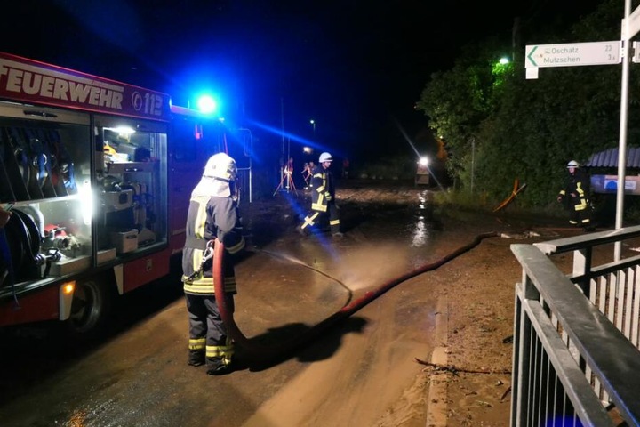 Sowie bei den Aufräumarbeiten in Wagelwitz.