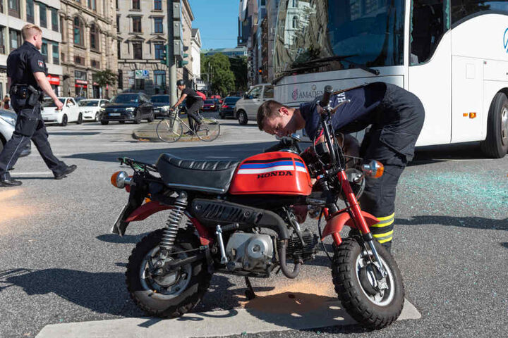 Der Mann war auf einem sogenannten Pocket Bike unterwegs, als es zum Unfall kam.
