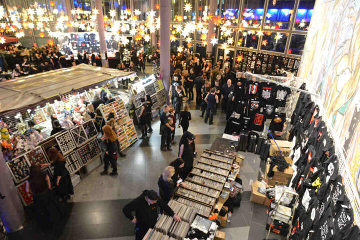 An Verkaufsständen in der Stadthalle konnten die Besucher noch passendes Zubehör erwerben.