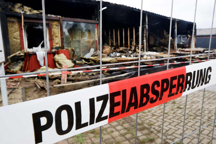 Das Gebäude wurde fast vollständig zerstört.