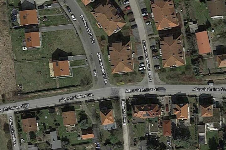 Der erste der drei neuen Radarfallen steht auf der Albrechtshainer Straße/Ecke Obernaundorfer Straße.