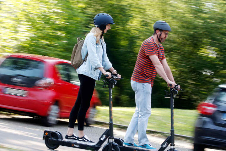 E-Tretroller liegen in Deutschland voll im Trend.