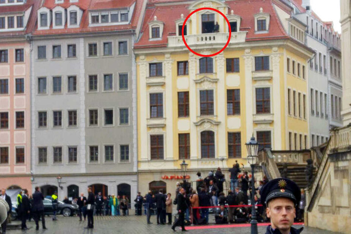 Scharfschützen auf dem Dresdner Neumarkt.