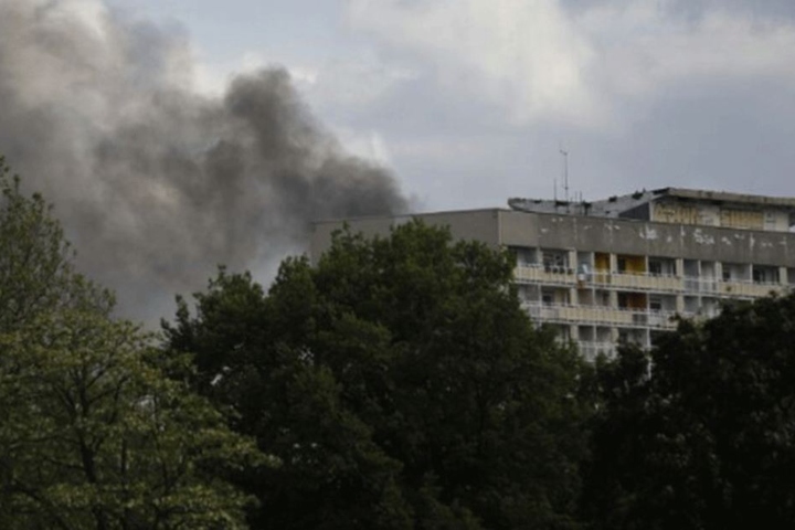 Die Rauchwolke war weit über Dresden zu sehen.