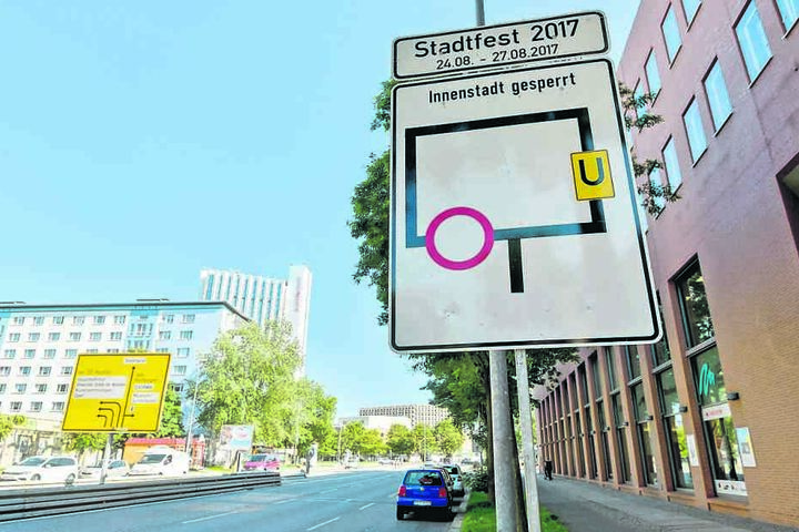 Bis Montag geht nichts mehr: Die Innenstadt ist für das Stadtfest komplett
gesperrt.