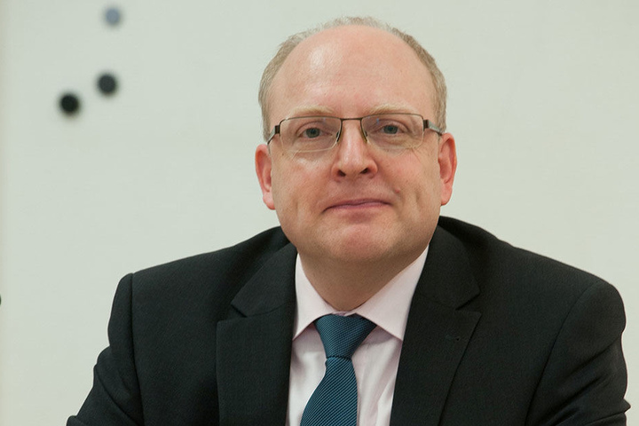 Die Stadt stehe finanziell auf einem stabilen Fundament, sagte Kämmerer Sven Schulze (SPD).