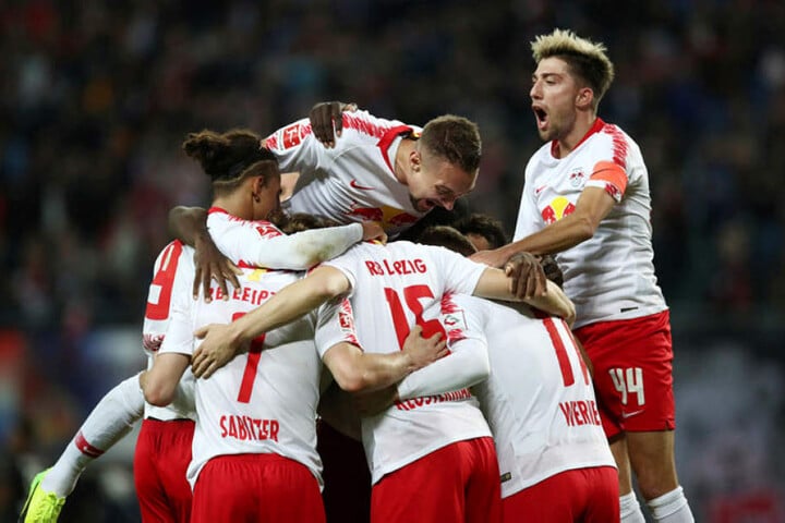 RB Leipzig feierte in der Bundesliga den dritten Sieg in Folge, blieb das sechste Mal nacheinander ohne Gegentor und steht auf Rang drei.