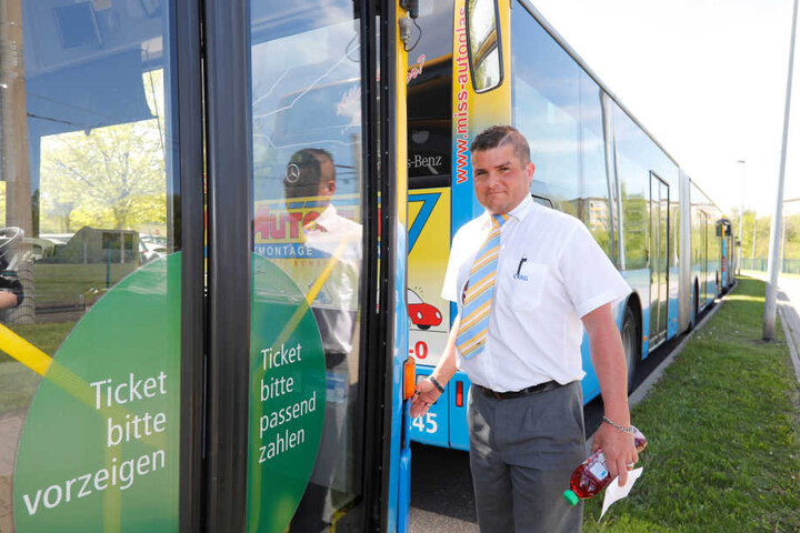 Busfahrer Marcel Morgenstern (37) kam auch zum Krisengipfel: „Es wird immer
unsicherer.“