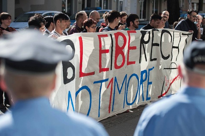 Demo (März 2017) in Berlin gegen Sammelabschiebungen nach Afghanistan.