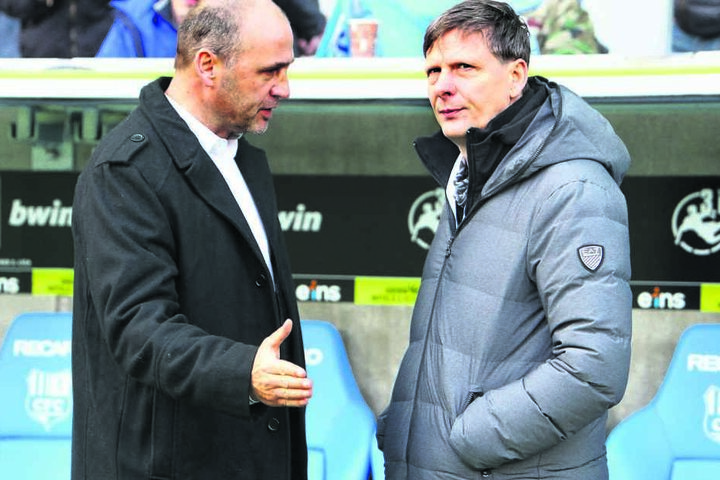 Da es keinen handlungsfähigen CFC-Vorstand gibt, hat Uwe Bauch, Chef des Aufsichtsrats, in der Trainerfrage das letzte Wort. Links Steffen Ziffert.