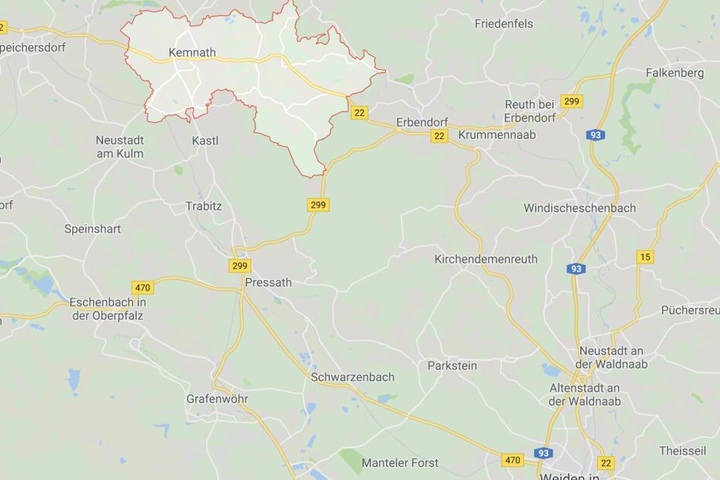 Eine Joggerin hat bei einem Lauf in Kemnath in Bayern einen gefährlichen Fund gemacht.