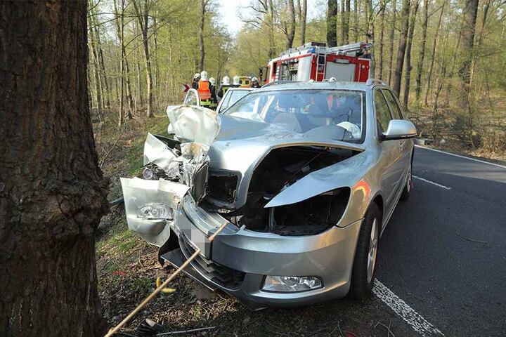 Der Skoda wurde erheblich beschädigt.