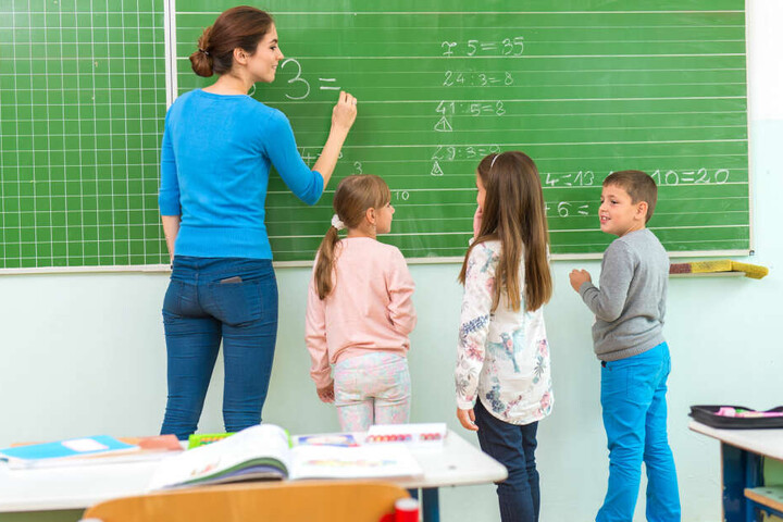 Die Bundesländer haben unterschiedliche Regelungen mit ihren Lehrern.