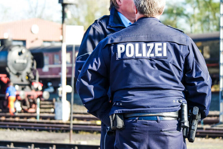 Die Polizei fand den Mann wenige Tage nach dem Streit tot in der Wohnung. (Symbolbild)