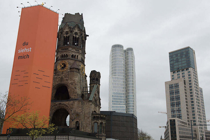 Das "Upper West" ist in prominenter Gesellschaft: Gedächtniskirche (li.) und das "Zoofenster" (re.)