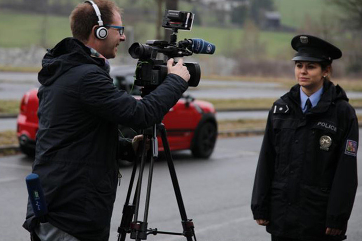 TV und Rundfunk waren vor Ort, um zu berichten.