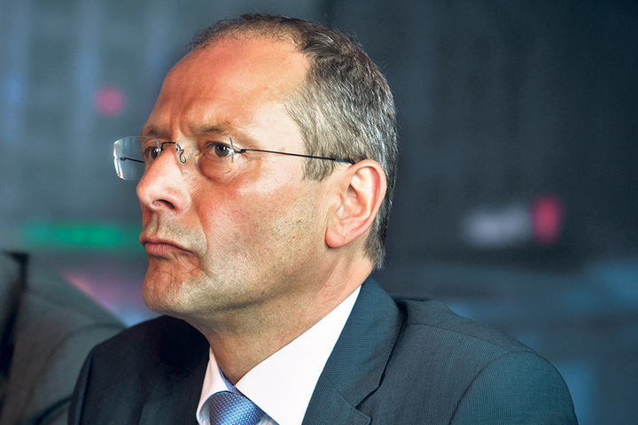 Sachsens Innenminister Markus Ulbig (53, CDU) hat die Neuvertrags-Mietpreisbremse für Dresden vorerst
abgelehnt.