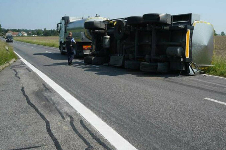 Auf der B156 kam es zu einem ganz ähnlichen Unfall.