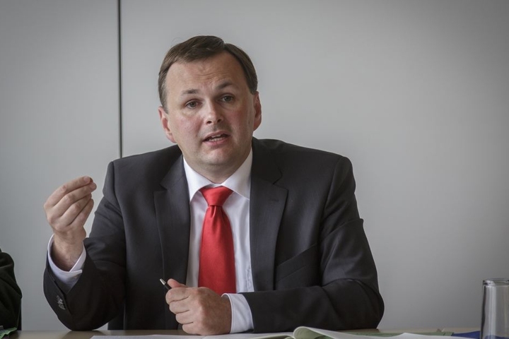 André Schollbach (39, Linke) rechnet sich gute Chancen aus, am Sonnabend zum
Partei-Chef gewählt zu werden.
