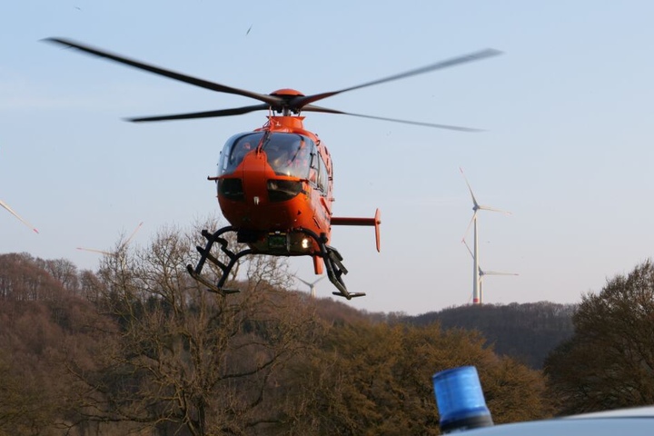 Auch zwei Rettungshubschrauber waren vor Ort.
