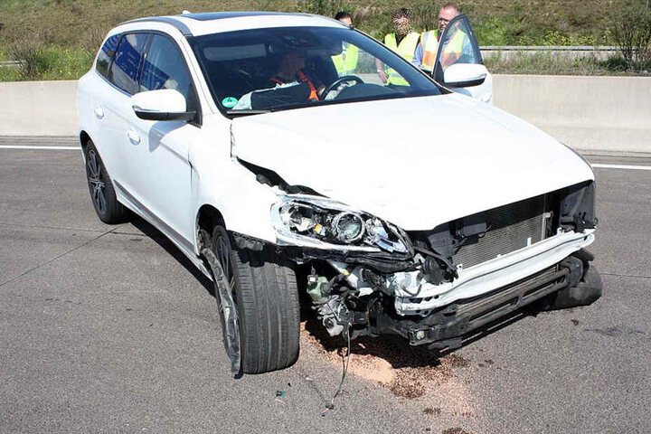 An beiden Fahrzeugen entstand Sachschaden von rund 18.000 Euro.